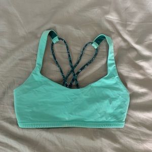 lululemon sports bra